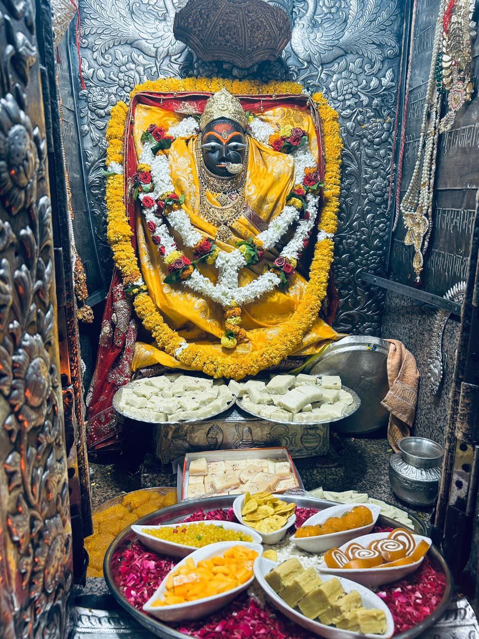 Maihar Wali Mata Ki Photo